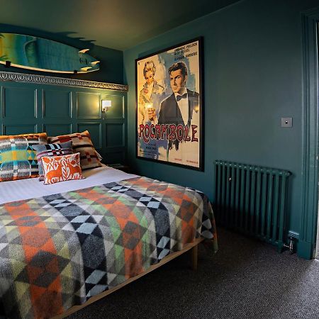 Paramount Apartments Ilfracombe, Arty Seaside Holiday Apartments Exteriör bild