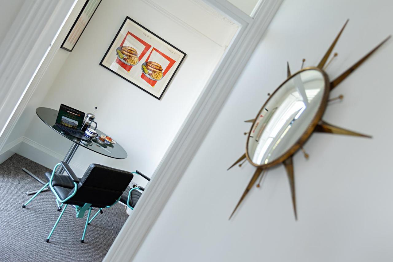Paramount Apartments Ilfracombe, Arty Seaside Holiday Apartments Exteriör bild