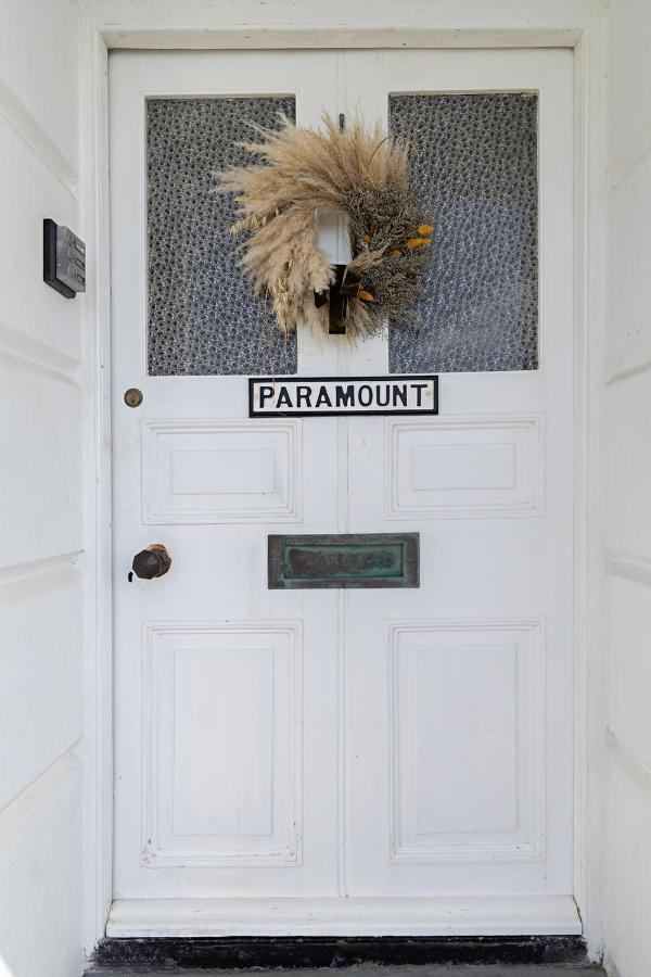 Paramount Apartments Ilfracombe, Arty Seaside Holiday Apartments Exteriör bild